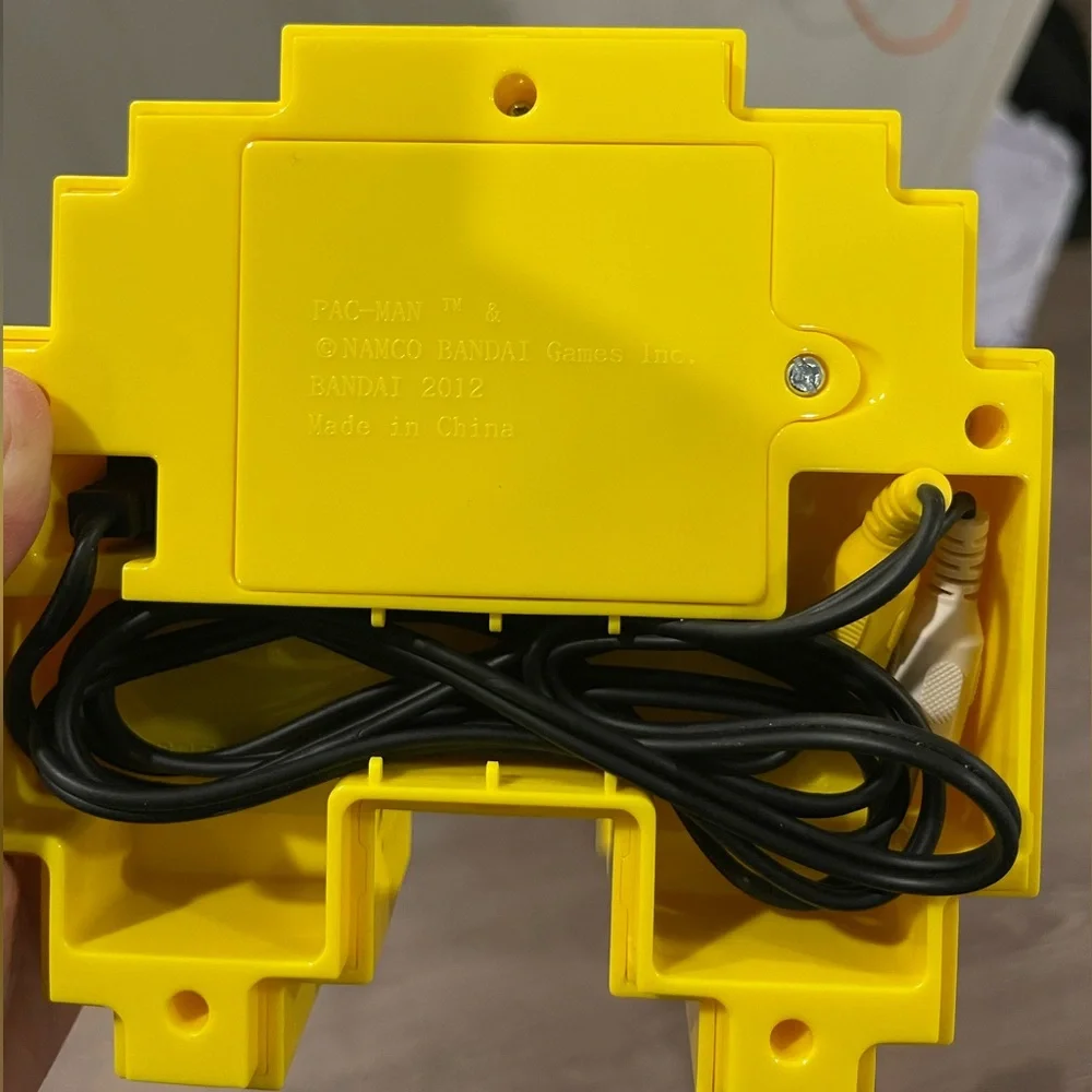 Pac-Man Connect and Play - 12 Classic Games
